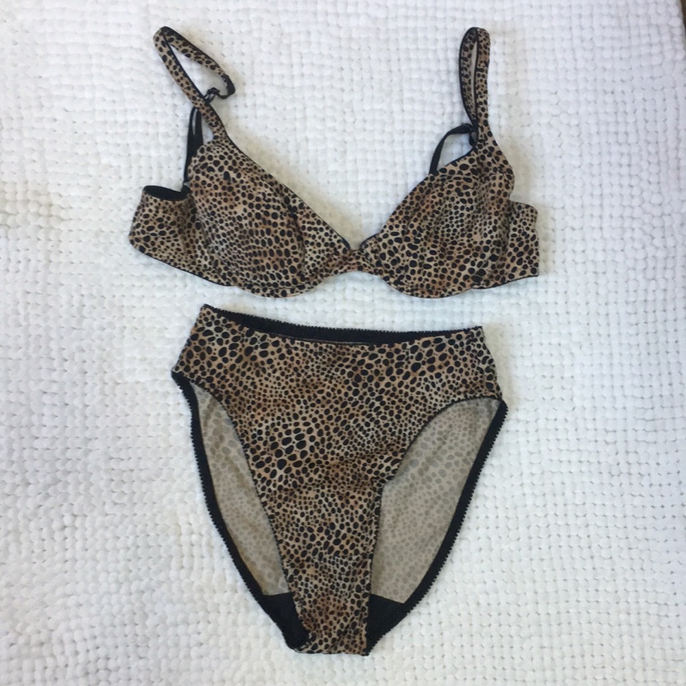 Triump bra and panties leopard print